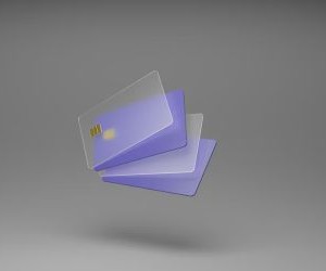 Forex ផ្តល់ឱកាសដើម្បីទទួលបានប្រាក់ចំណេញពីការប្រែប្រួលរវាងរូបិយប័ណ្ណសកលនៅក្នុងទីផ្សាររាវខ្ពស់ដែលធ្វើពាណិជ្ជកម្ម 24 ម៉ោងក្នុងមួយថ្ងៃ ប៉ុន្តែវាក៏ជាសង្វៀនដែលមានហានិភ័យខ្ពស់ផងដែរ ដោយសារអានុភាព ការប្រែប្រួលខ្លាំង និងផលប៉ះពាល់នៃព័ត៌មានម៉ាក្រូសេដ្ឋកិច្ច។ គន្លឹះគឺការធ្វើពាណិជ្ជកម្មជាមួយយុទ្ធសាស្រ្តច្បាស់លាស់ ការគ្រប់គ្រងហានិភ័យយ៉ាងតឹងរ៉ឹង ហើយមានតែដើមទុនដែលអ្នកអាចមានលទ្ធភាពបាត់បង់ដោយមិនប៉ះពាល់ដល់ស្ថិរភាពហិរញ្ញវត្ថុរបស់អ្នក។